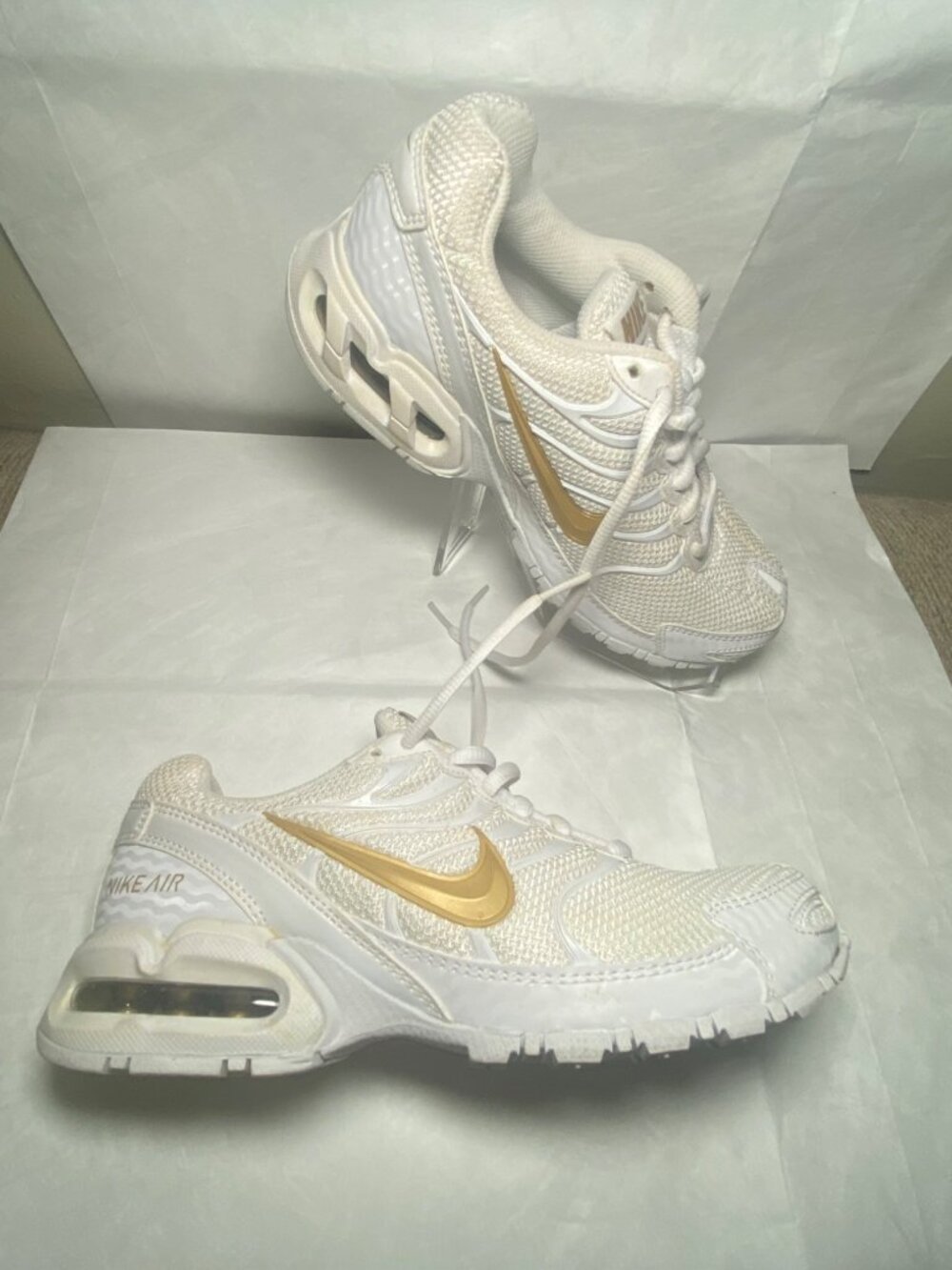 Nike Air Max Torch 4 White Gold Sneakers Women’s 7